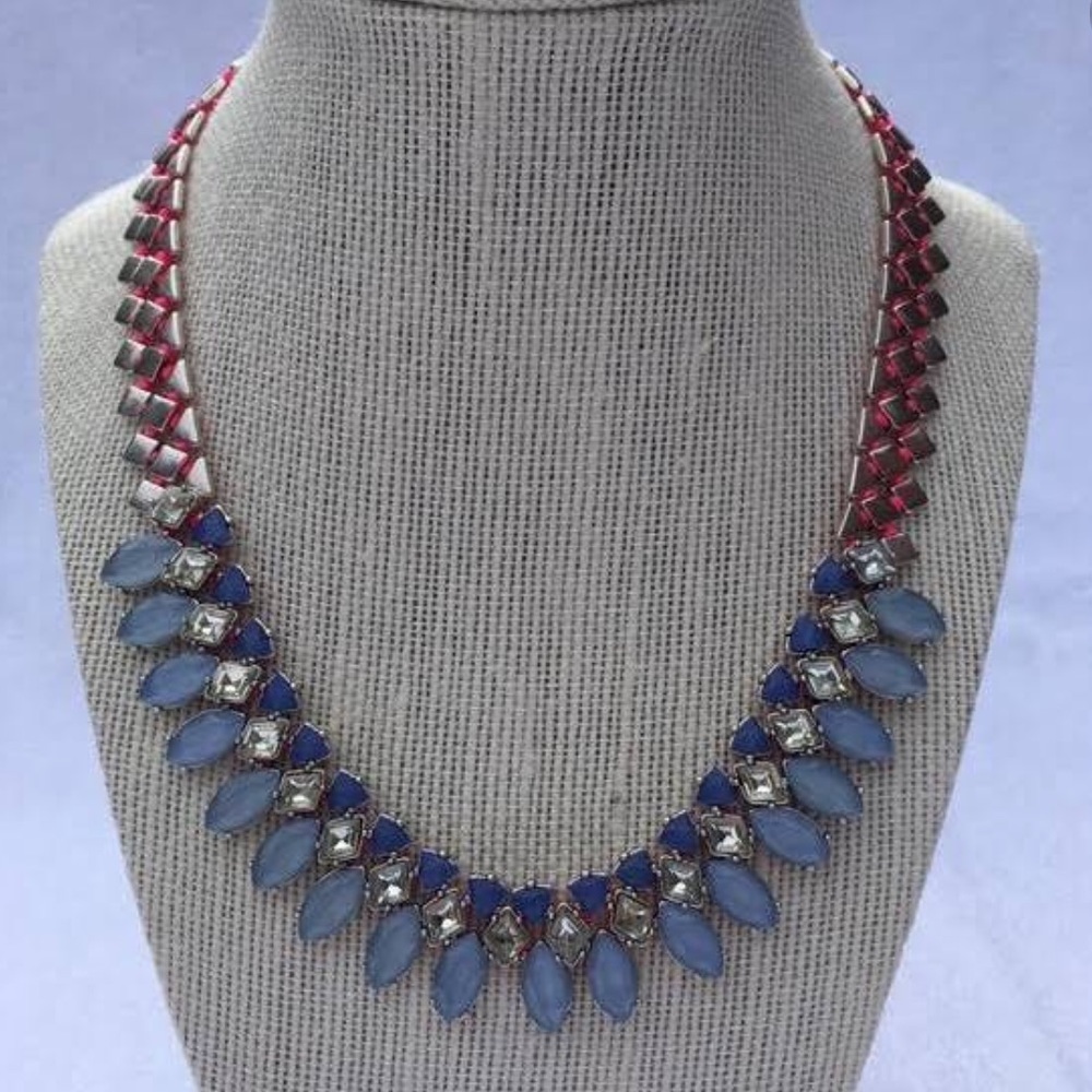Stella and Dot Marina Statement necklace